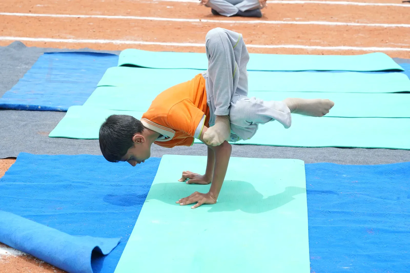 Students practising yoga on International Yoga Day, photo 7 of 8